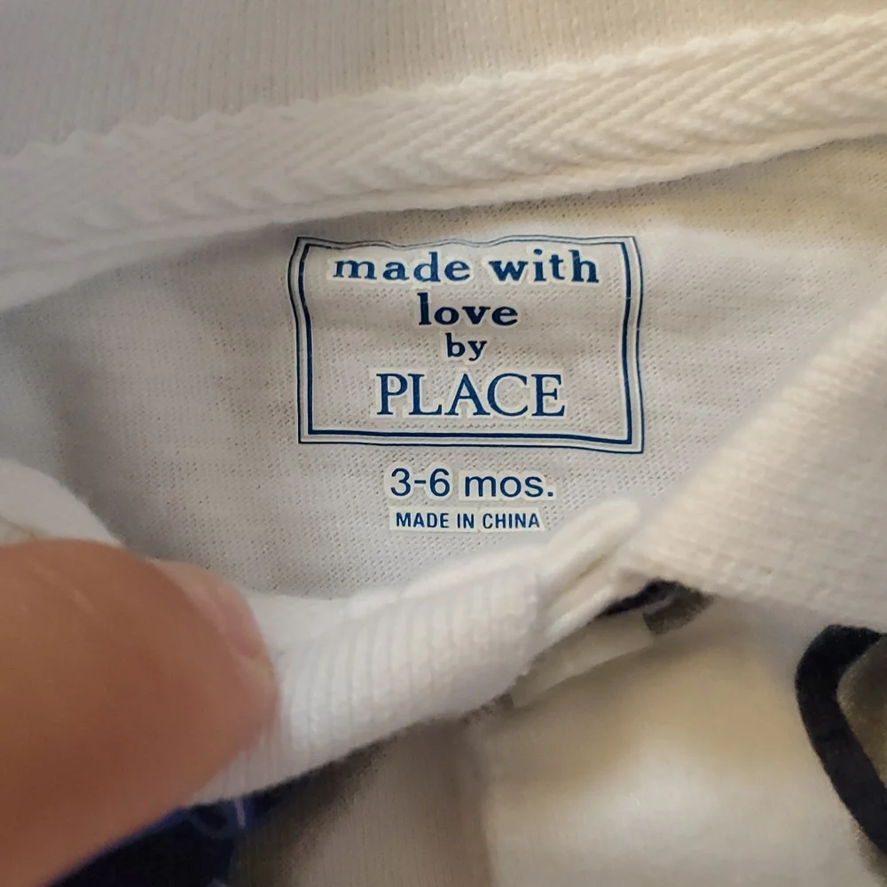 The Children's Place Baby Onesie White Size 3-6 Months
